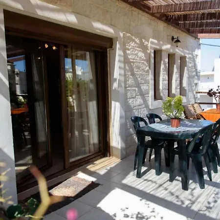 Stone And Wood Villa Hersonissos (Crete)
